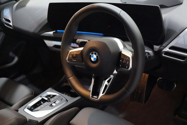 2025 BMW 1 Series F70 120 M Sport Hatch image 14