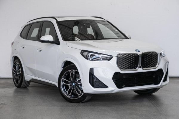 BMW iX1 xDrive30 M Sport U11