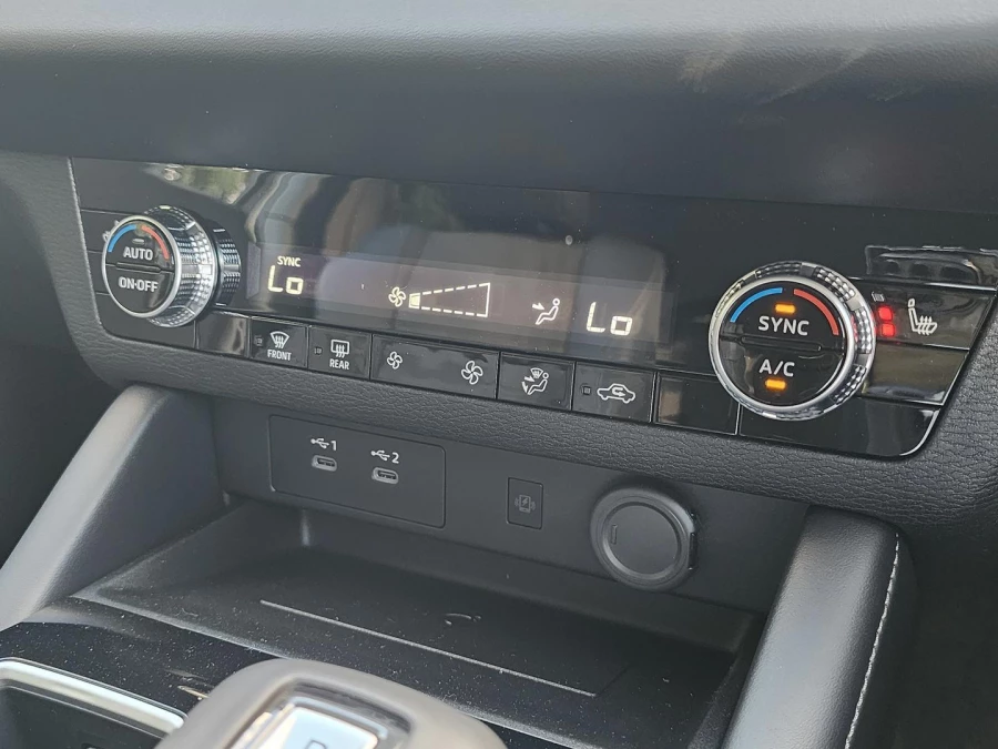 2025 Mitsubishi Outlander ZM LS SUV Image 17