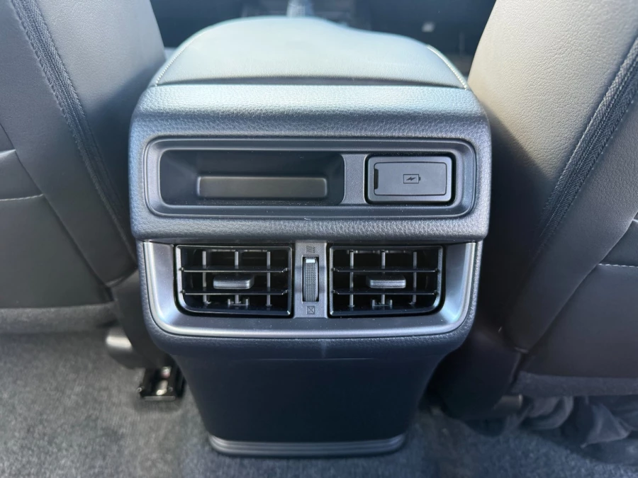 2026 MY25.5 Isuzu D-MAX RG LS-U+ Ute Image 13