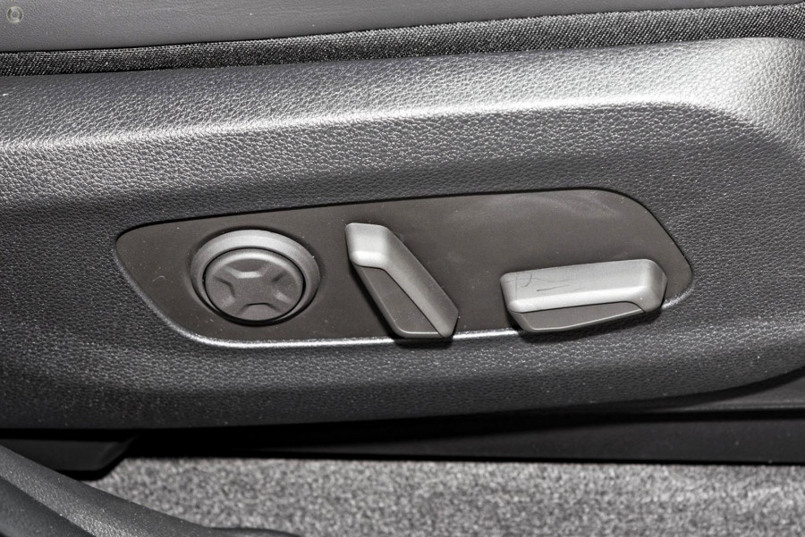 2026 MY27 Kia Carnival KA4 PE GT-Line HEV People Mover Image 13