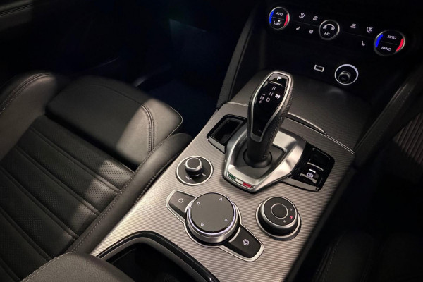 2023 Alfa Romeo Stelvio Series 5 Veloce SUV Image 14