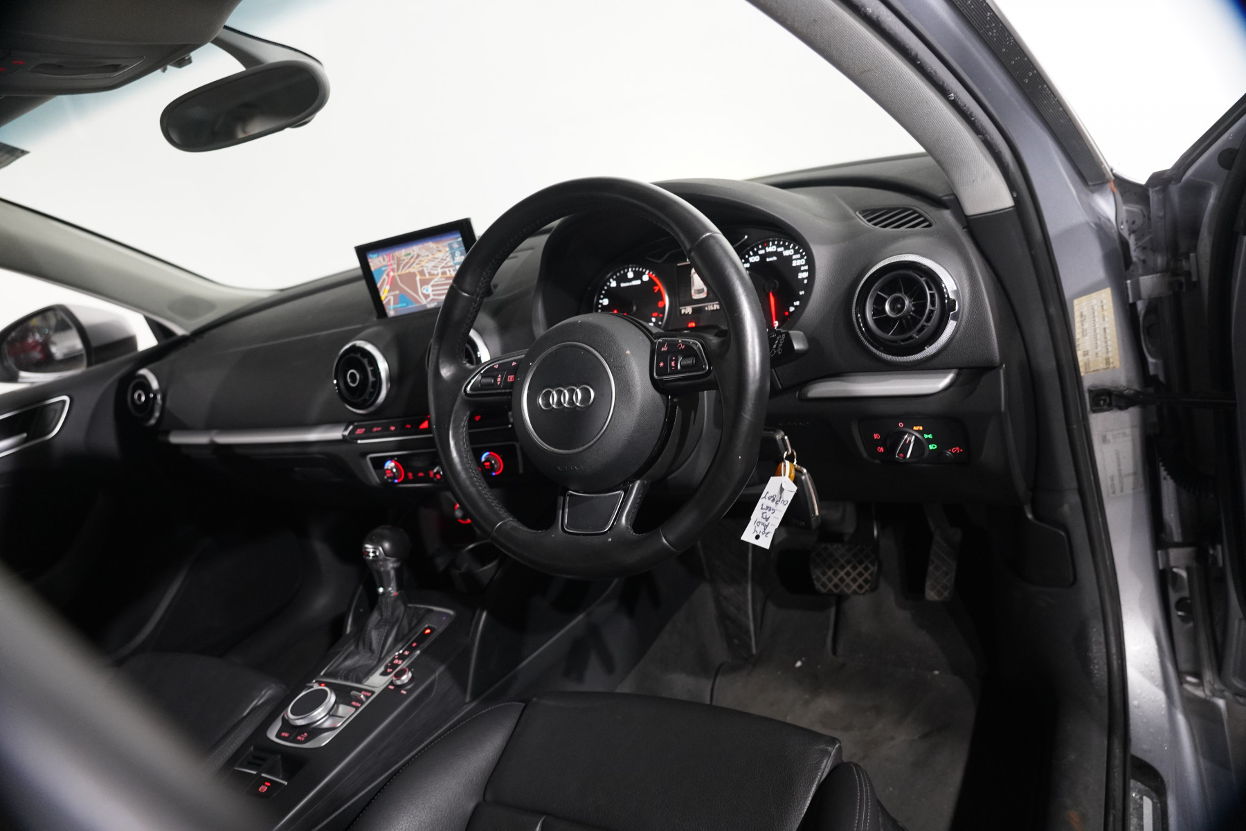 2014 Audi A3 Sportback 1.8 Tfsi Ambition Hatch Image 11