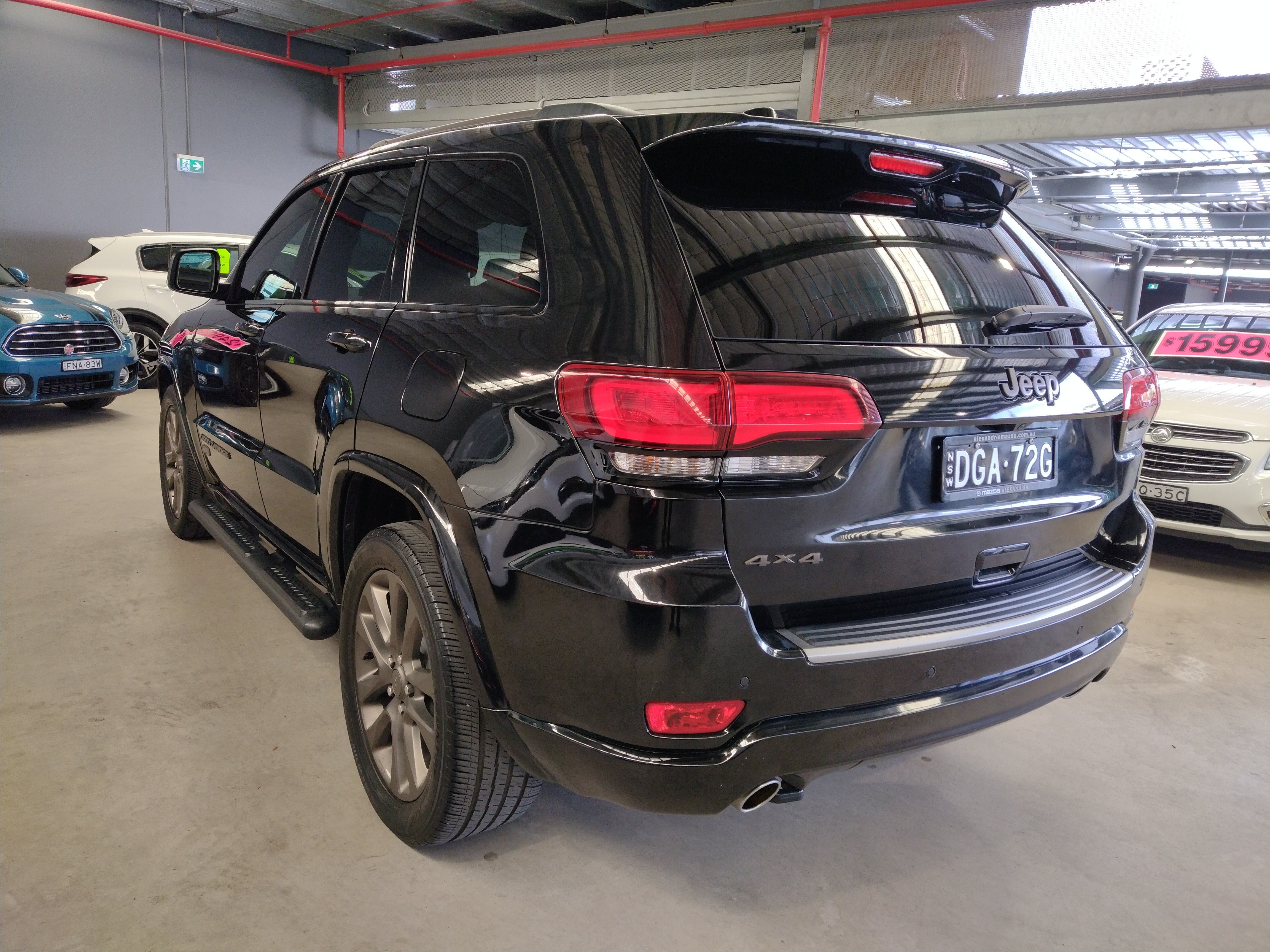 2016 Jeep Grand Cherokee WK 75th Anniversary Edition SUV Image 5