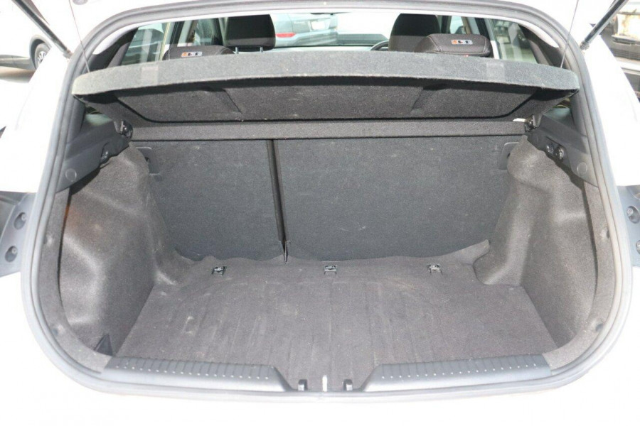 2016 MY17 Hyundai i30 GD4 Series II Active Hatch Image 20