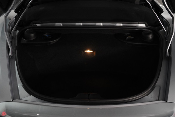 2016 Porsche Boxster Spyder Convertible Image 40