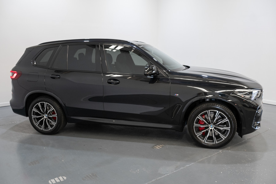 2021 BMW X5 xDrive30d SUV Image 7