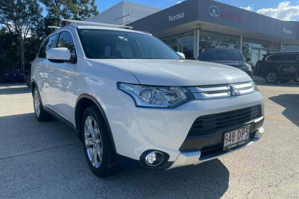 2013 MY14 Mitsubishi Outlander ZJ ES SUV