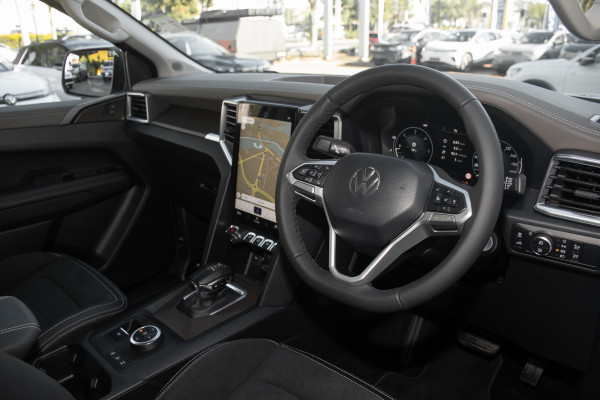 2025 Volkswagen Amarok NF TDI600 Style Ute image 6