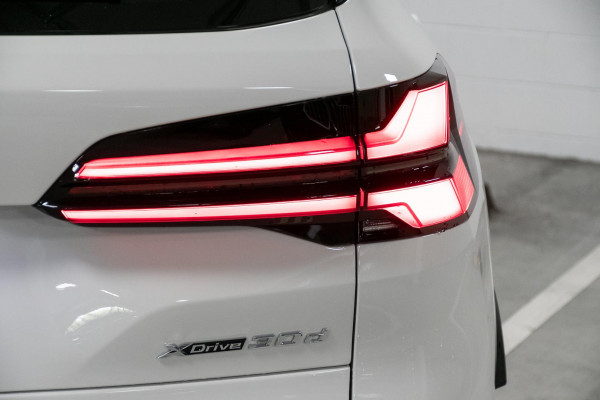 2025 BMW X5 G05 LCI xDrive30d M Sport SUV image 24