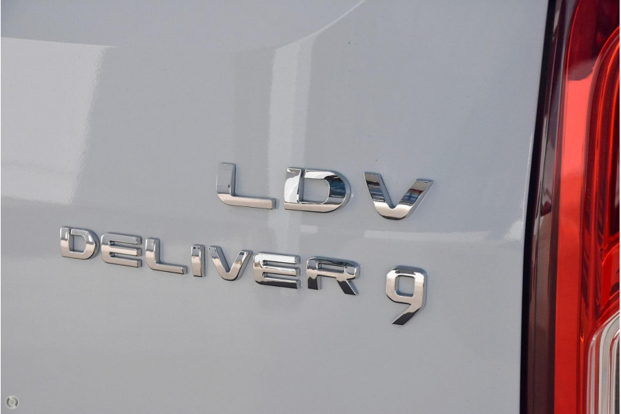 2024 LDV Deliver 9  LWB Van Image 10