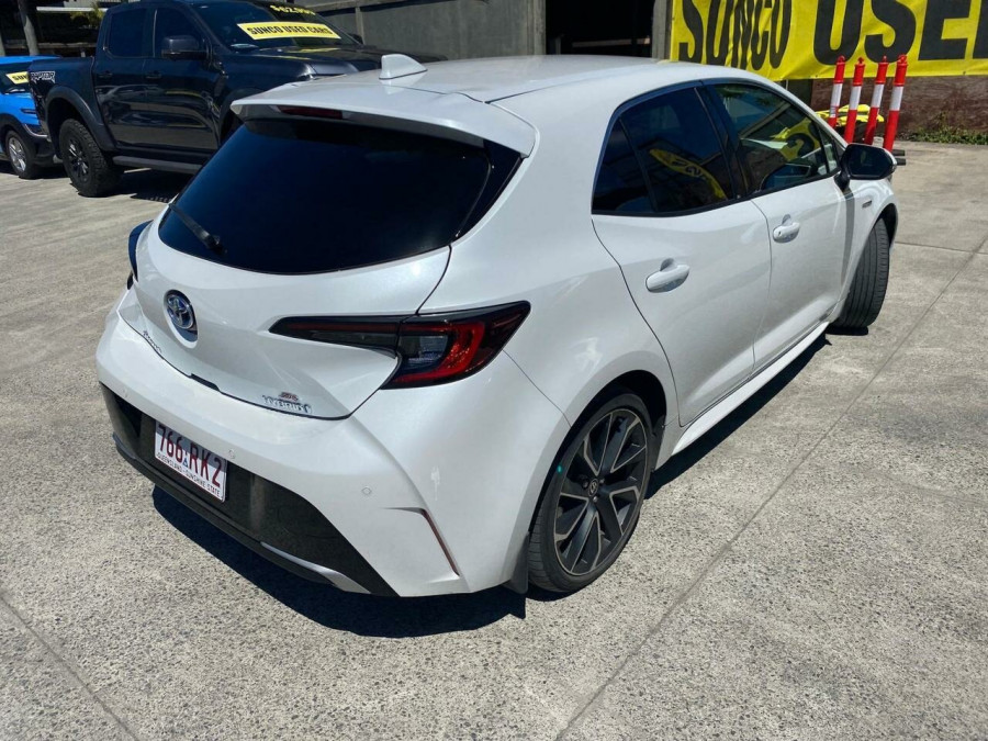 2023 Toyota Corolla ZWE219R  ZR Hybrid Hatch Image 2