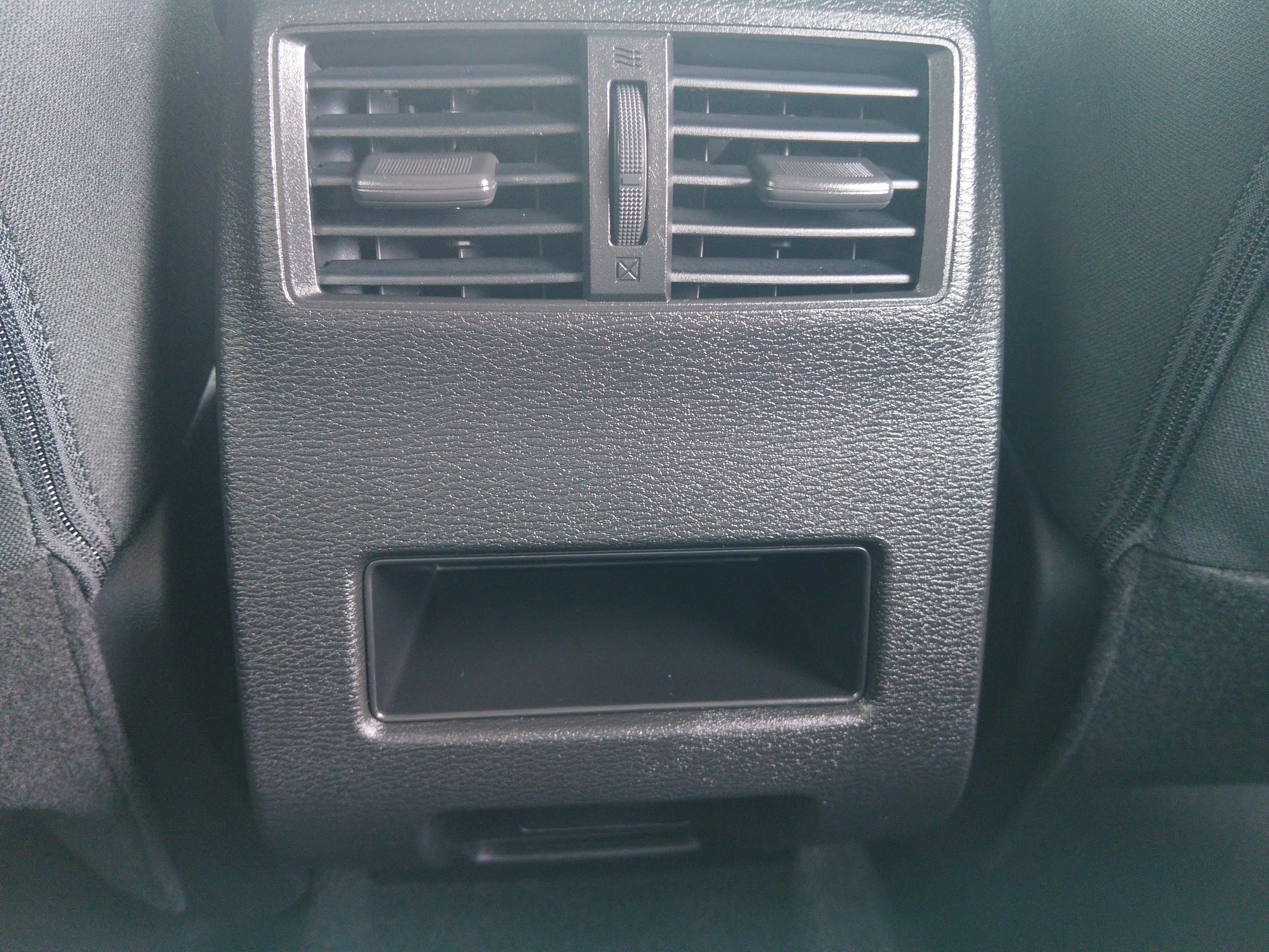 2023 MY24 Mitsubishi Outlander ZM LS SUV Image 13