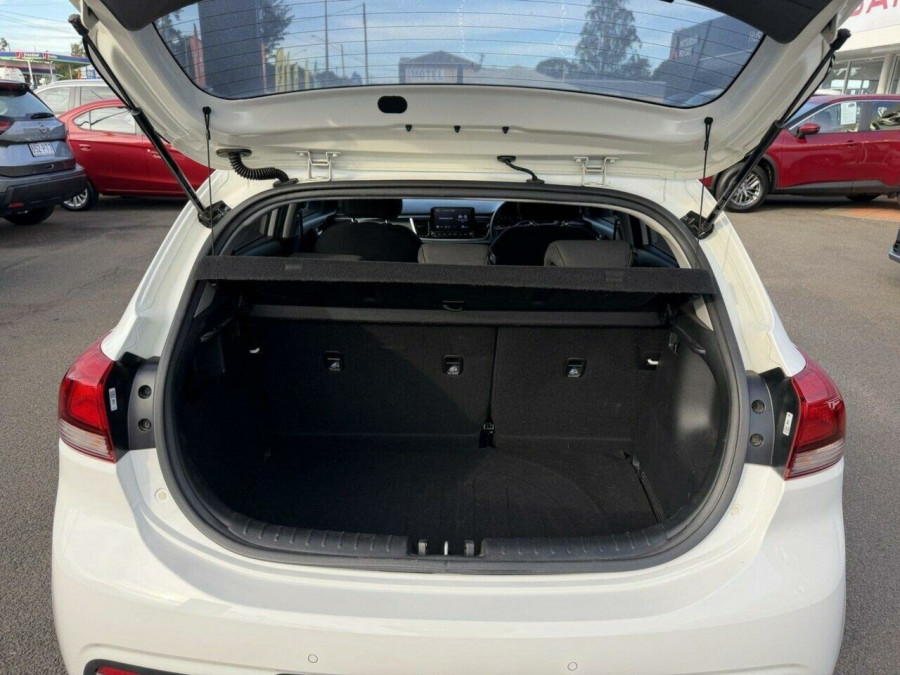 2020 MY21 Kia Rio YB Sport Hatch Image 9