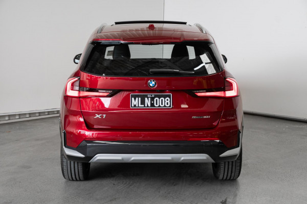 2025 BMW X1 U11 sDrive18i SUV image 5