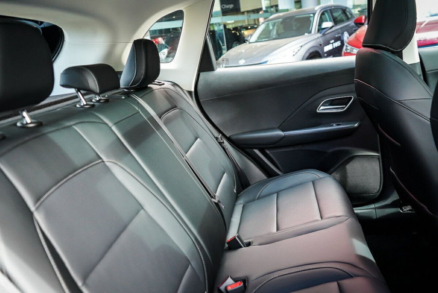 2025 MG ZS ZS32 Essence Turbo SUV Image 10