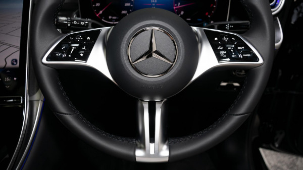 2025 Mercedes-Benz GLC-Class X254 GLC200 SUV image 11