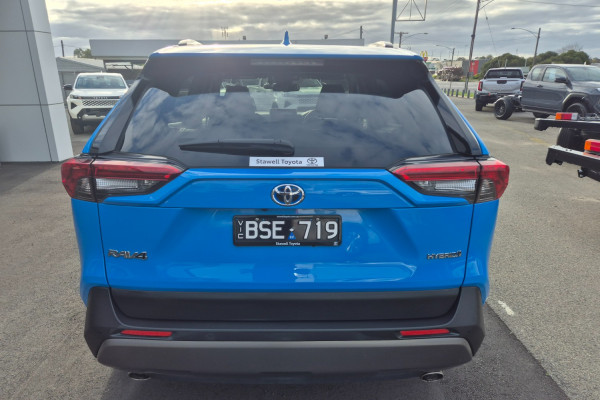 2021 Toyota RAV4 AXAH54R GXL SUV Image 12