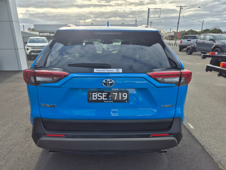 2021 Toyota RAV4 AXAH54R GXL SUV Image 12
