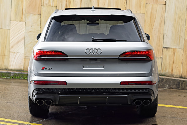 2026 Audi SQ7 4M TFSI SUV image 5