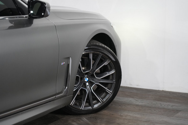 2019 BMW 7 Series 30ld Sedan Image 9