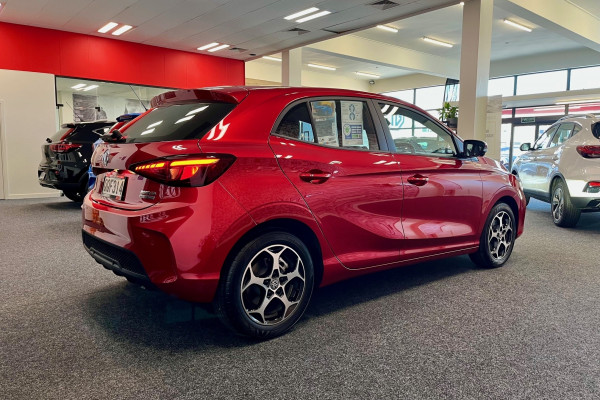 2024 MG MG3 Essence Hybrid+ Hatch