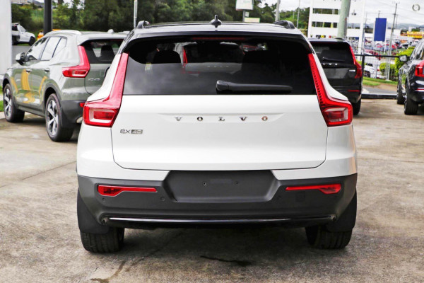 2024 MY25 Volvo EX40 No Series Ultra Single Motor Extended Range SUV Image 3