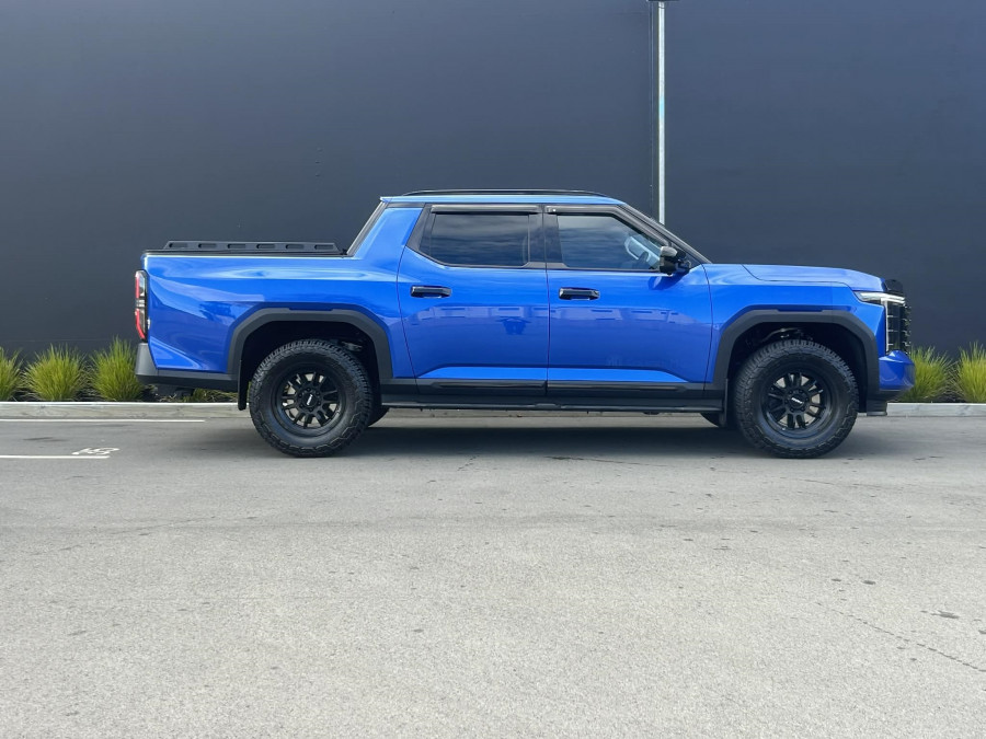 2026 MG U9 Explore Pro Ute Image 2