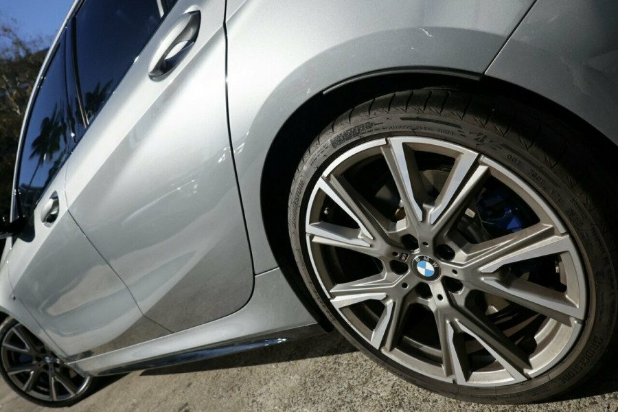 2024 BMW 1 Series F40 M135i xDrive Hatch Image 4