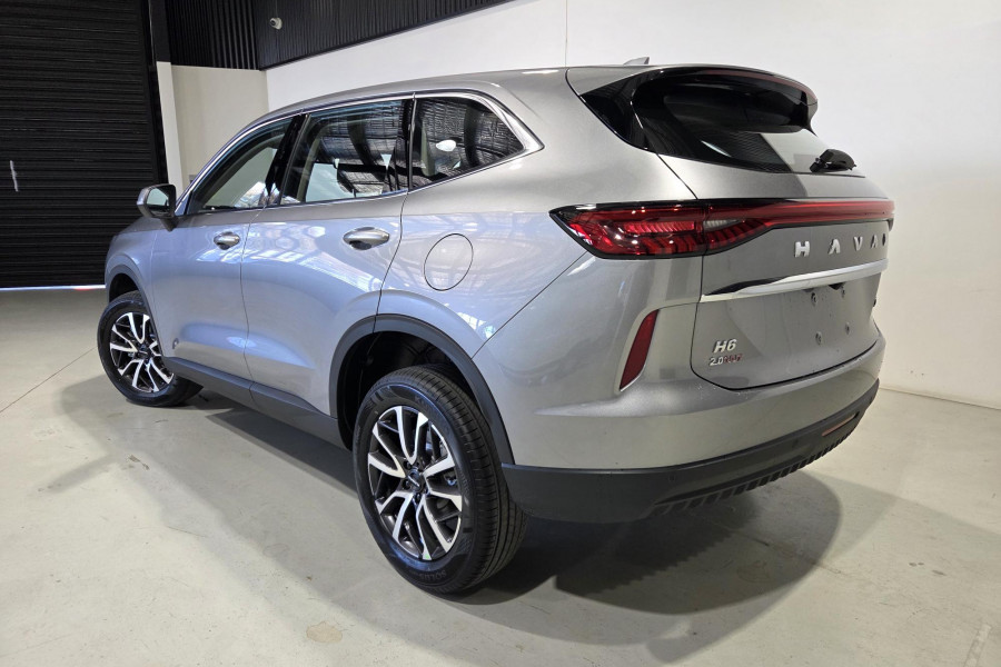 2025 GWM Haval H6 B01 Premium SUV Image 8