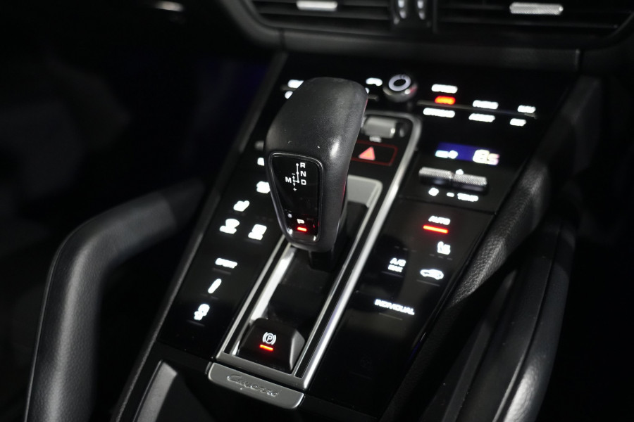 2023 Porsche Cayenne SUV