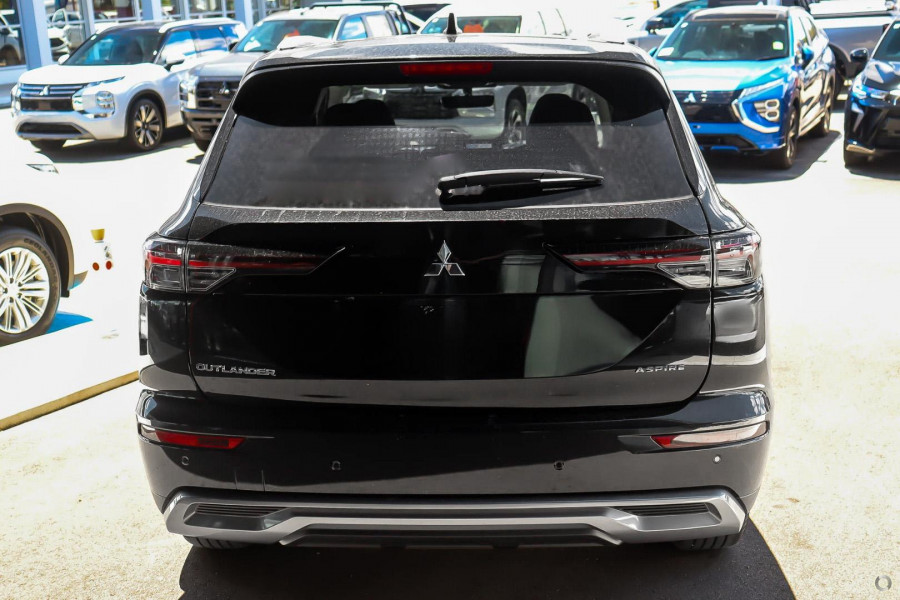 2026 MY25 Mitsubishi Outlander ZM Aspire SUV Image 3