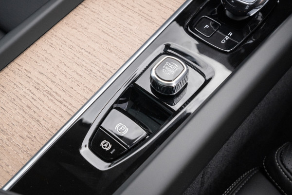 2026 Volvo XC60 UZ Ultra B5 Dark SUV Image 22
