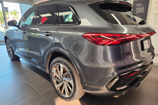 2025 Audi Q5 GU TDI 150kW sport SUV Image 3
