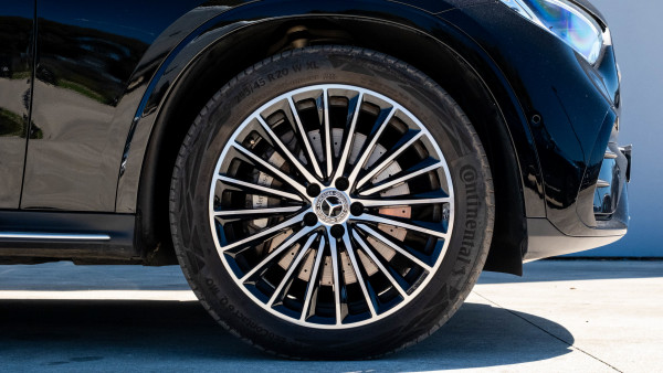 2025 Mercedes-Benz GLC-Class X254 GLC300 SUV image 9