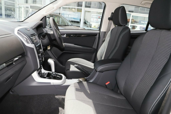 2019 Isuzu UTE MU-X LS-M 4x2 Wagon Mobile Image 11