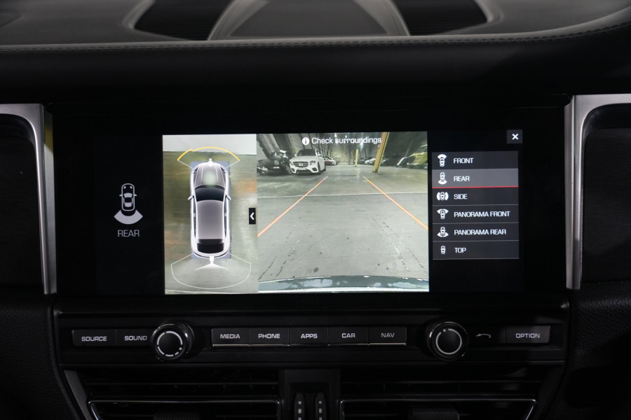 2021 Porsche Macan GTS SUV Image 13