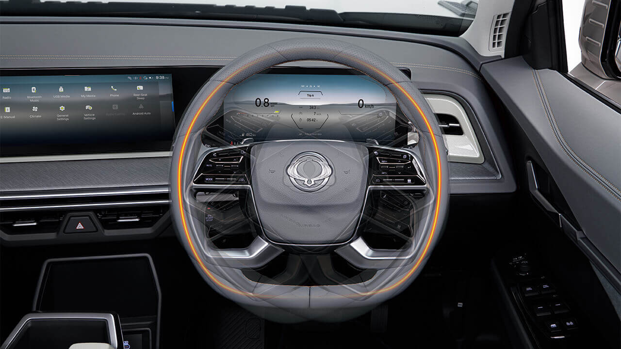 Heated leather steering wheel Image