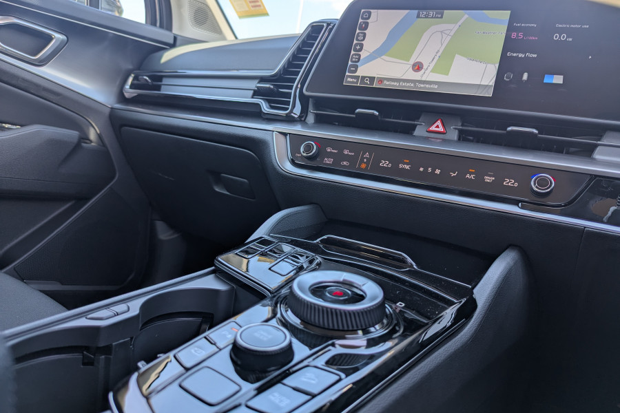 2025 Kia Sportage NQ5 HEV SX SUV Image 17