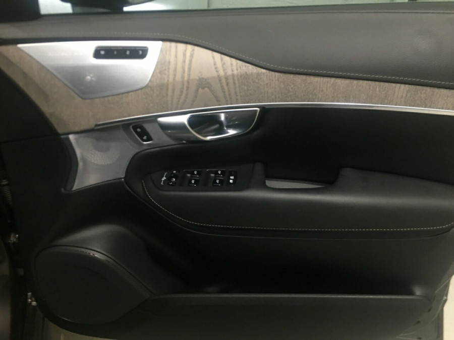 2024 MY25 Volvo XC90 L Series Ultra B6 Bright SUV Image 10