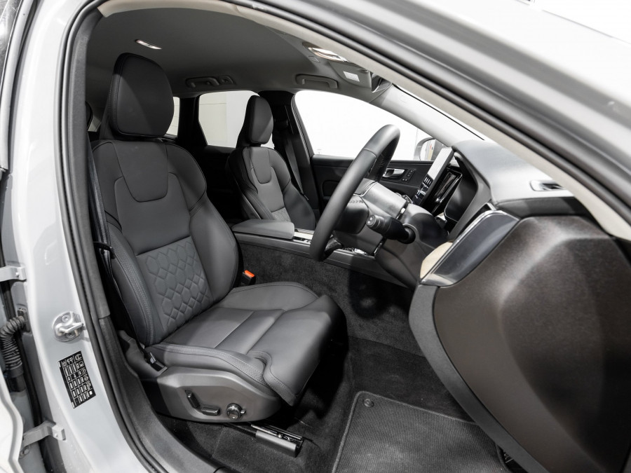 2026 Volvo XC60 UZ B5 Plus 2L Mild Hybrid AWD SUV Image 18
