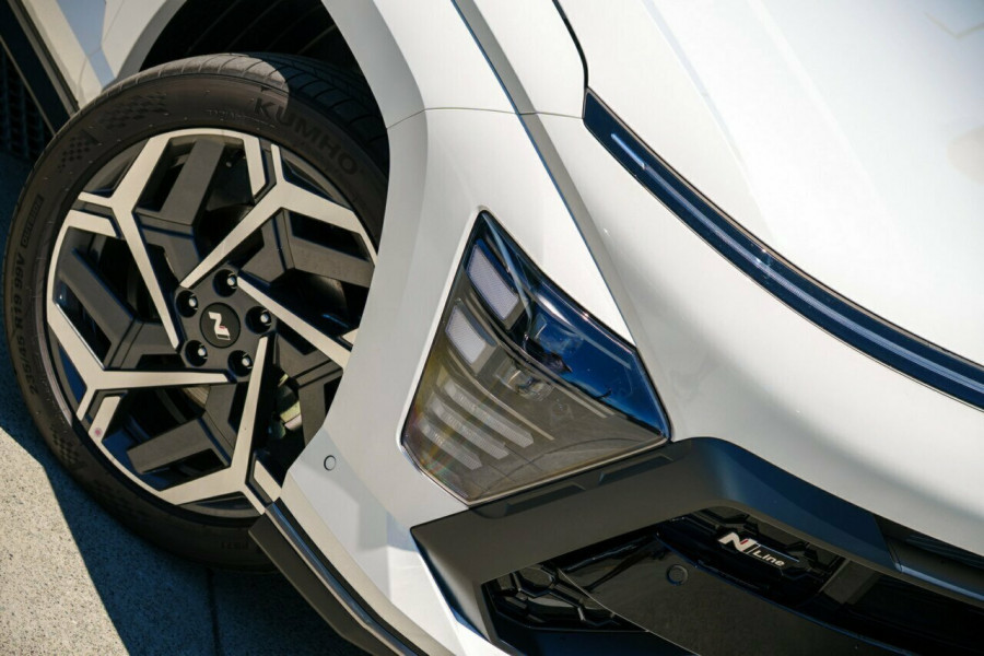 2025 Hyundai KONA SX2.V2 Premium N Line SUV Image 6