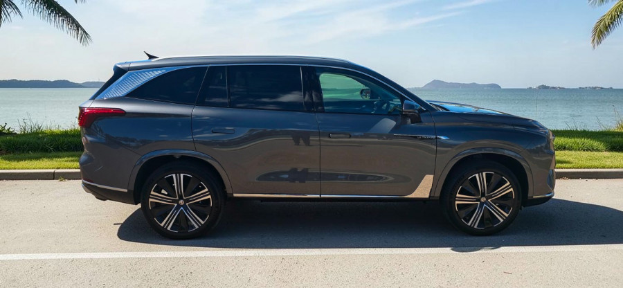 2025 MG QS IS31 Essence SUV Image 6