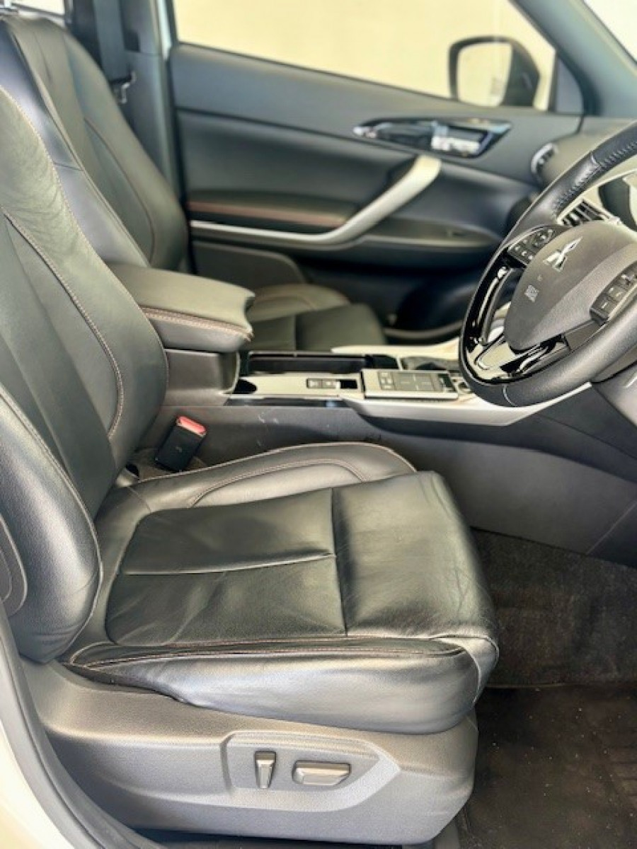 2020 Mitsubishi Eclipse Cross YA Exceed SUV Image 8