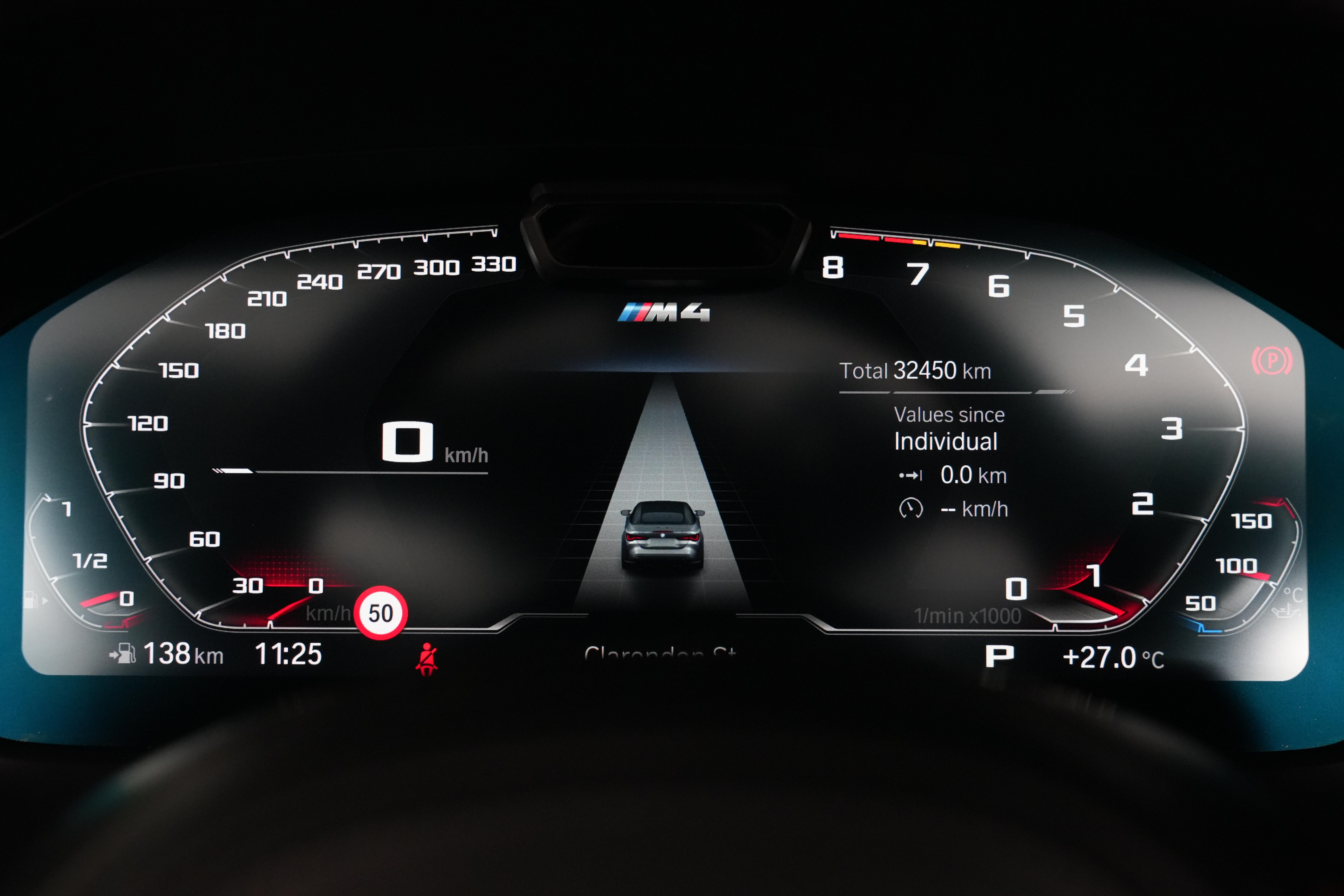 2022 BMW M4 Competition Convertible Image 31