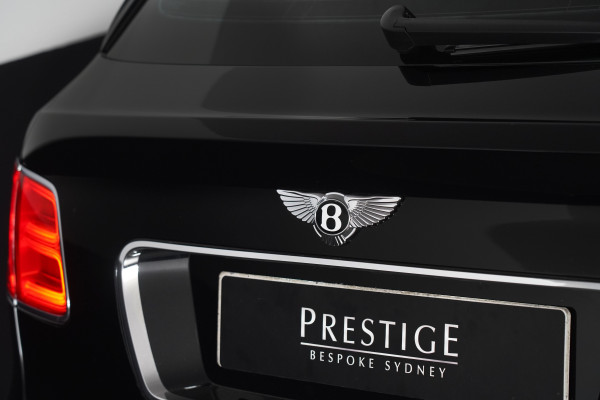 2018 Bentley Bentayga W12 Seven Seat SUV Image 20