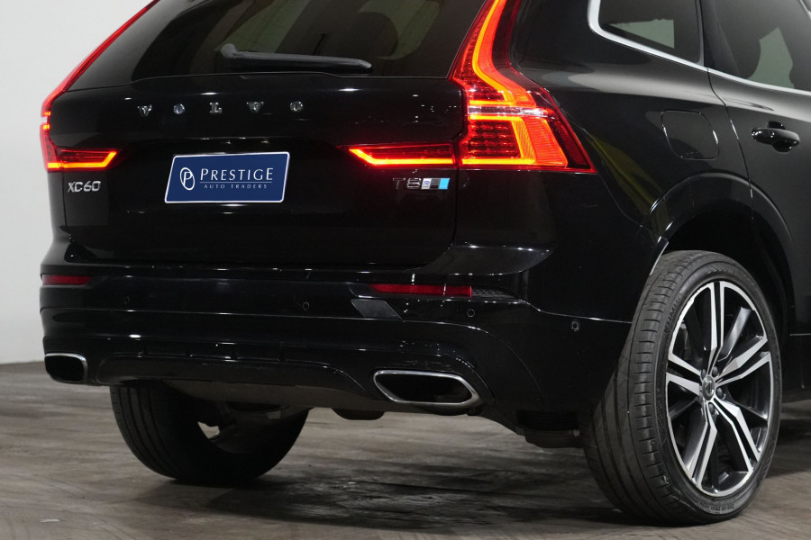 2018 Volvo XC60 UZ T8 R-Design SUV