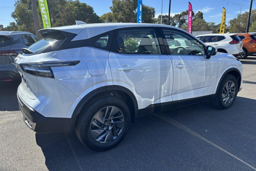 2025 Nissan QASHQAI J12 ST SUV Image 8
