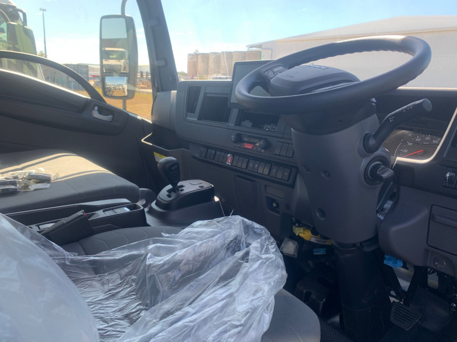 2026 Isuzu NPR Cab Chassis Image 12