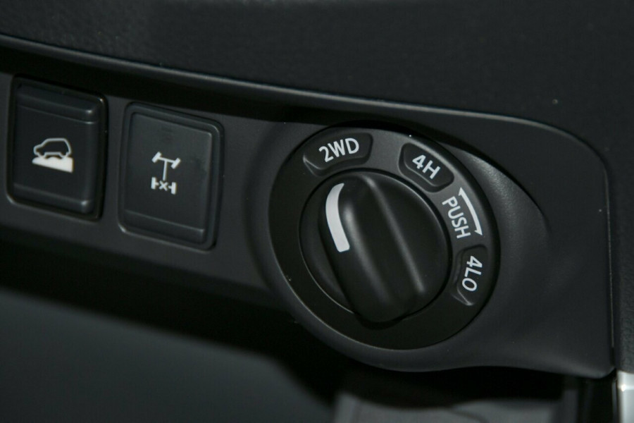 2024 Nissan Navara D23 ST-X Ute Image 15